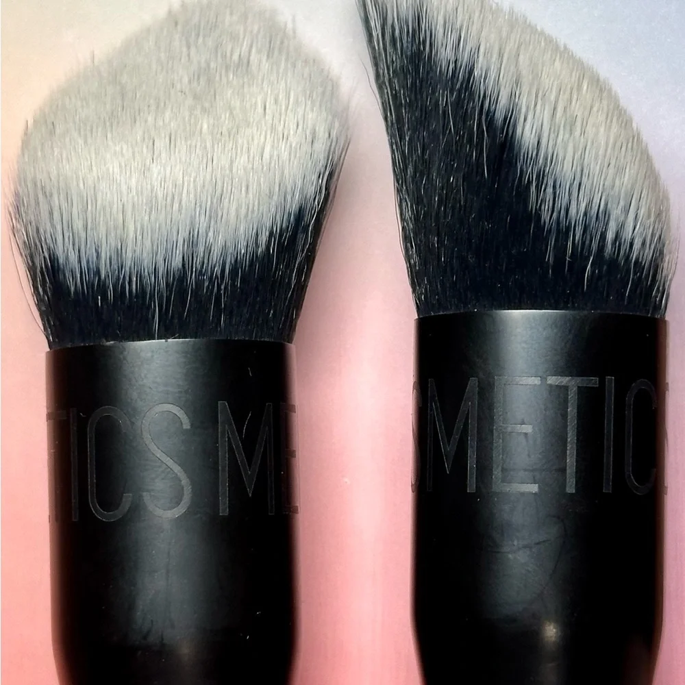 Bundle 4 MARILITA ONLY!! Set of 2 Melt Cosmetics Blend 716 Brushes - Picture 9 of 11